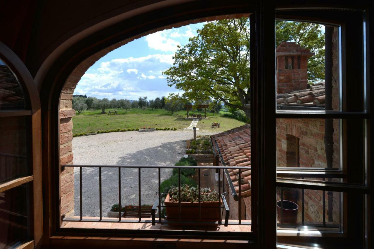 Agriturismo Mocine Villa Asciano Exterior photo